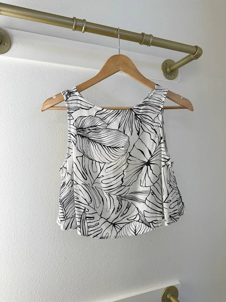 Eli Flowy Top {Natural Black Tropics}