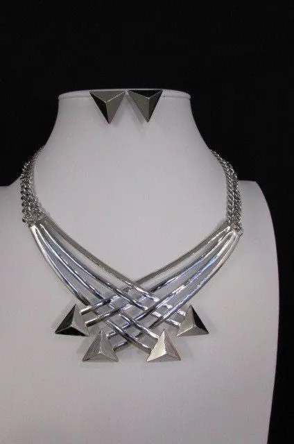 Gold Metal Chains Arrows Strands 14" Necklace Earring Set