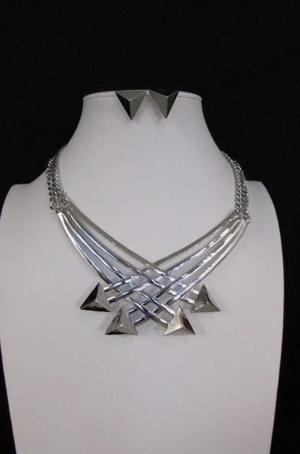 Gold Metal Chains Arrows Strands 14" Necklace Earring Set