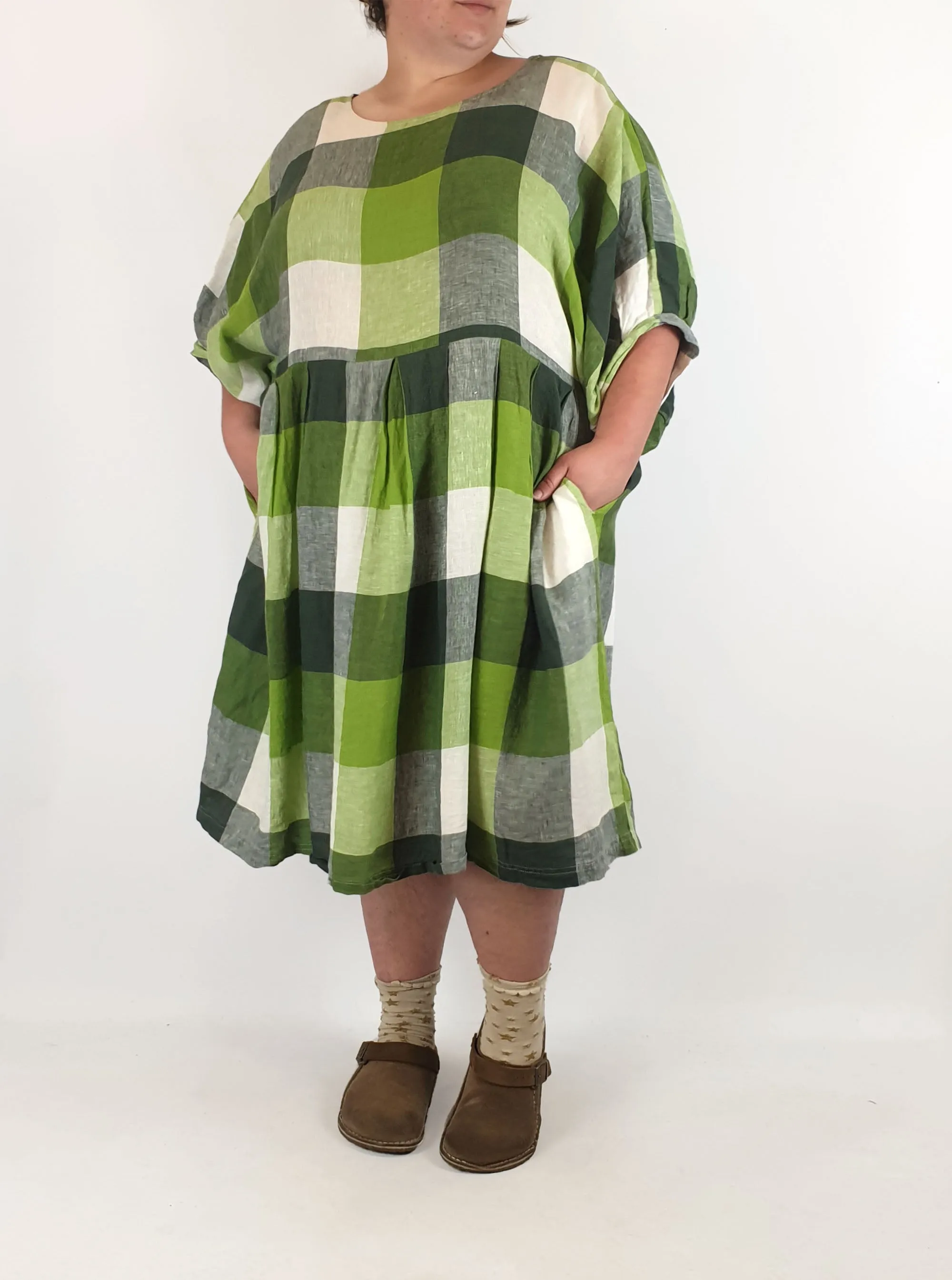 Gorman green linen dress size 20 (from 2023)