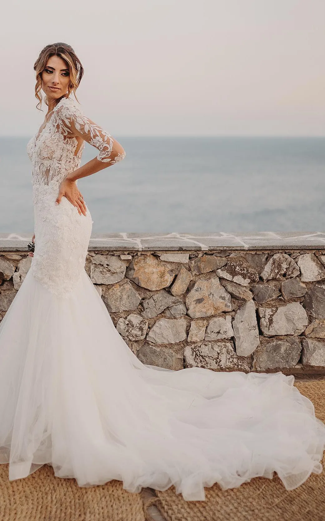 Organza Mermaid V-neck Simple Beach Wedding Dress With Appliques And Illusion Back-716580