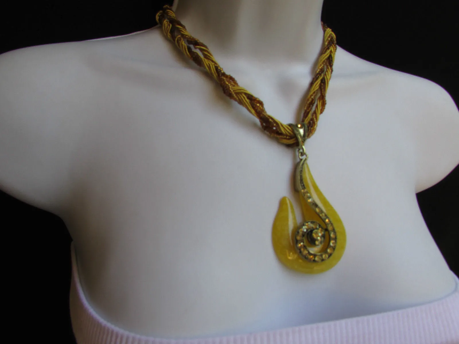 Purple White Yellow Chain Glass Snale Pendant Rhinestones Strands Necklace