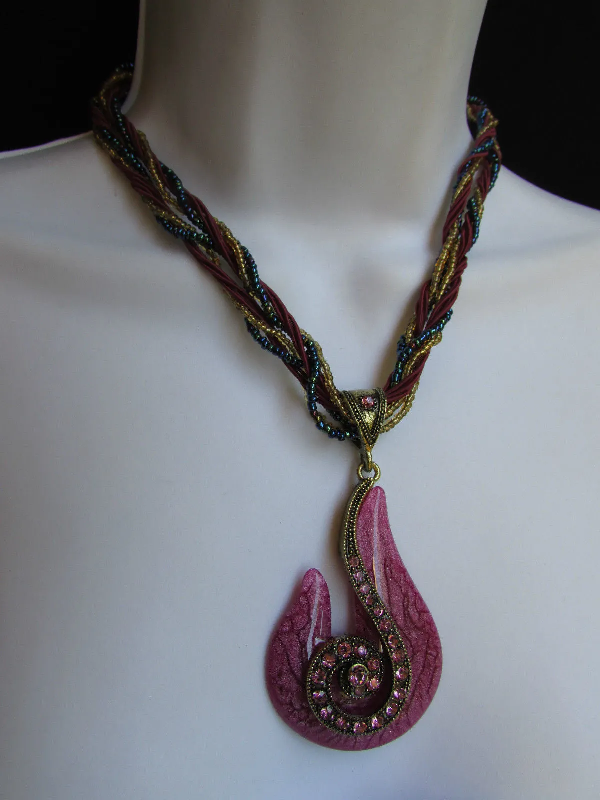 Purple White Yellow Chain Glass Snale Pendant Rhinestones Strands Necklace