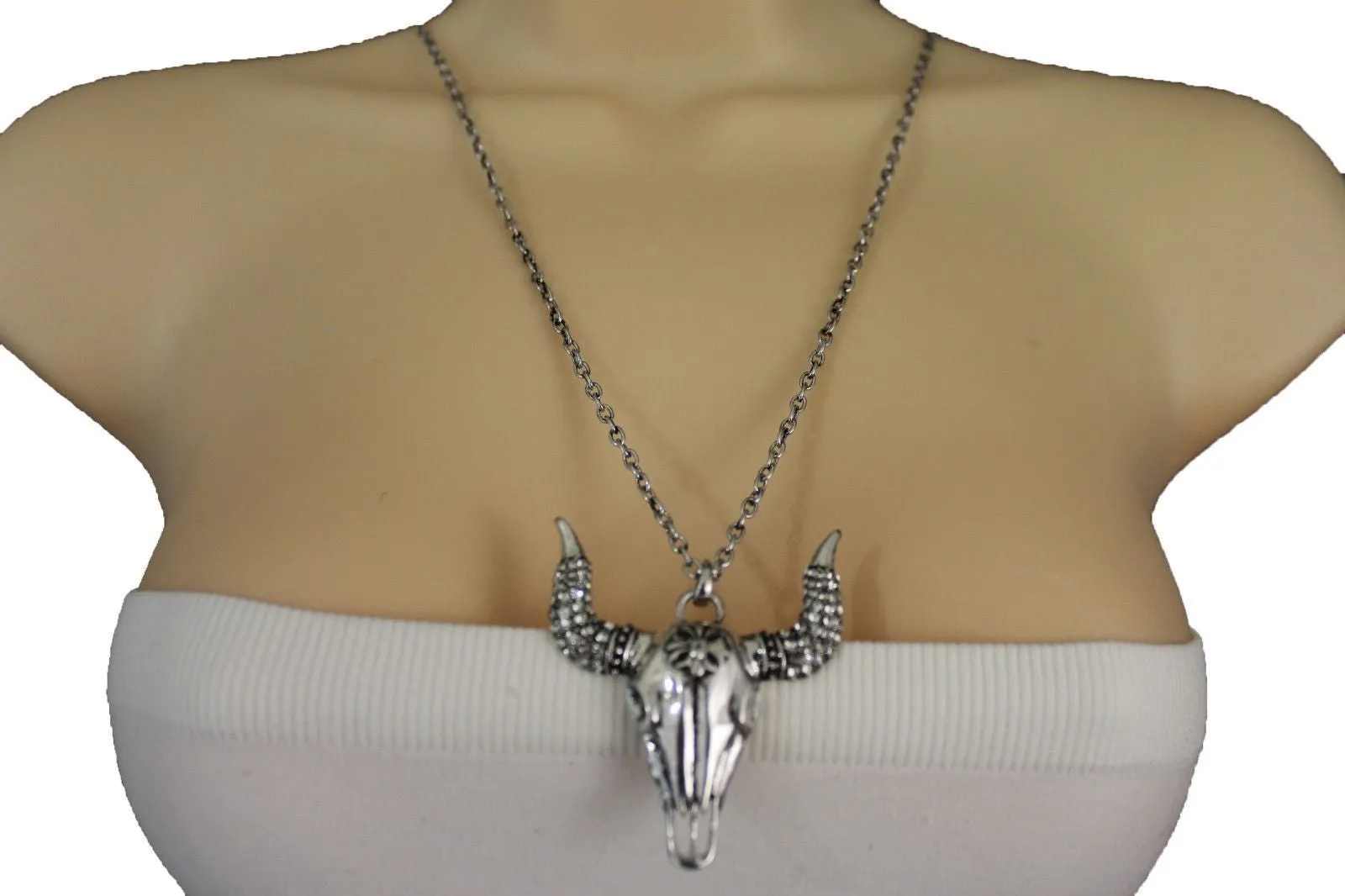 Silver Metal Chain Big Bull Skull Turquoise Blue Bead Skeleton Texas Western Necklace