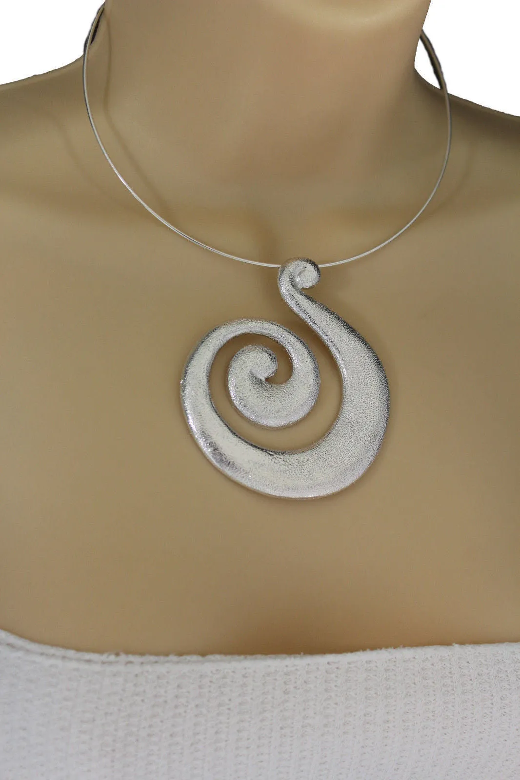 Silver Pewter Black Choker Thin Metal Snail Spin Swirl Charm Necklace Earrings Set